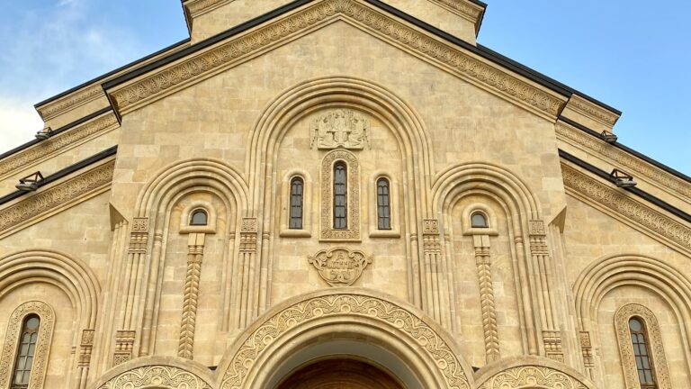 cathédrale de tbilisi géorgie