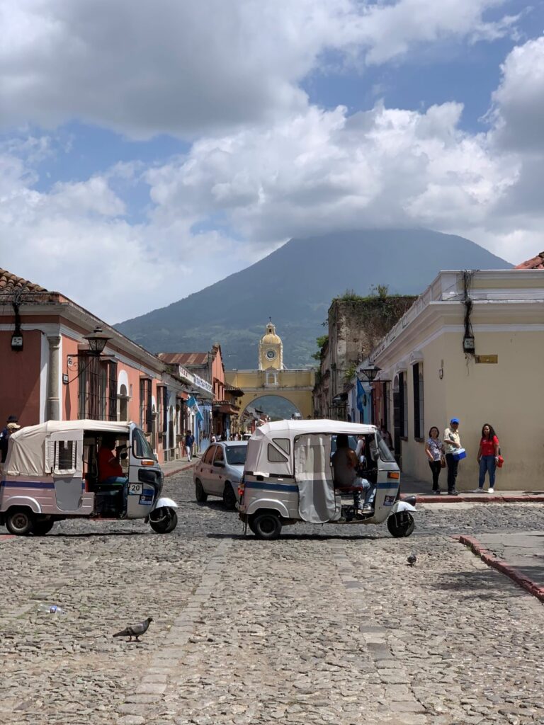 Porte d'Antigua au Guatemala