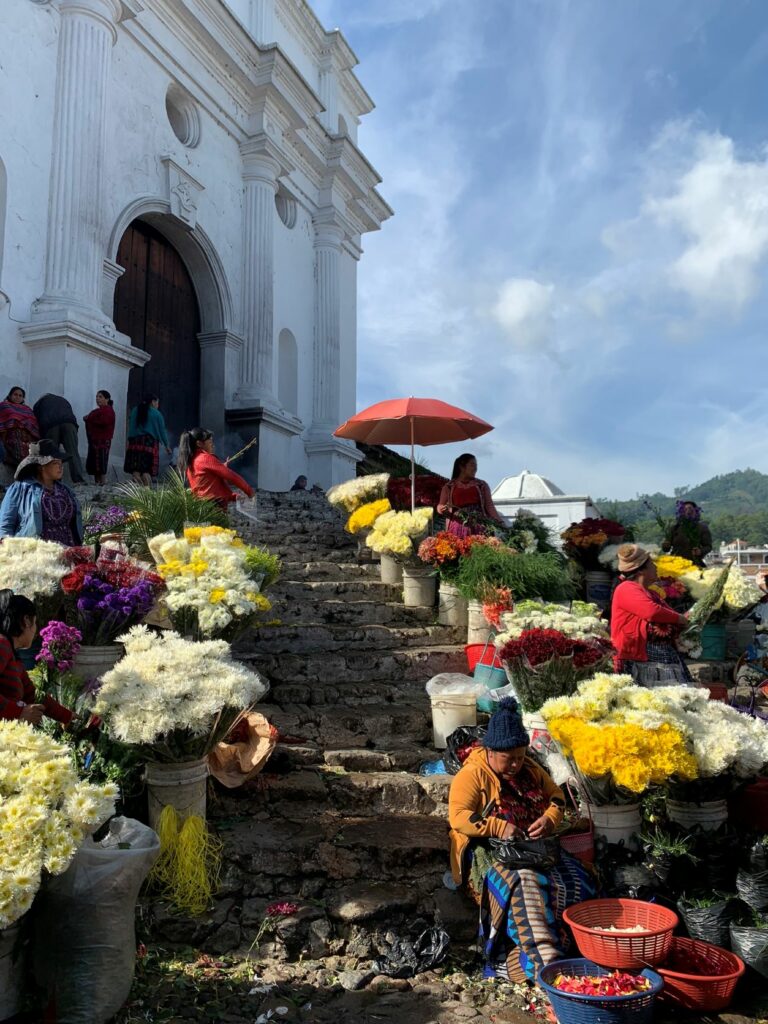 Vente de fleurs à Chichicastenango